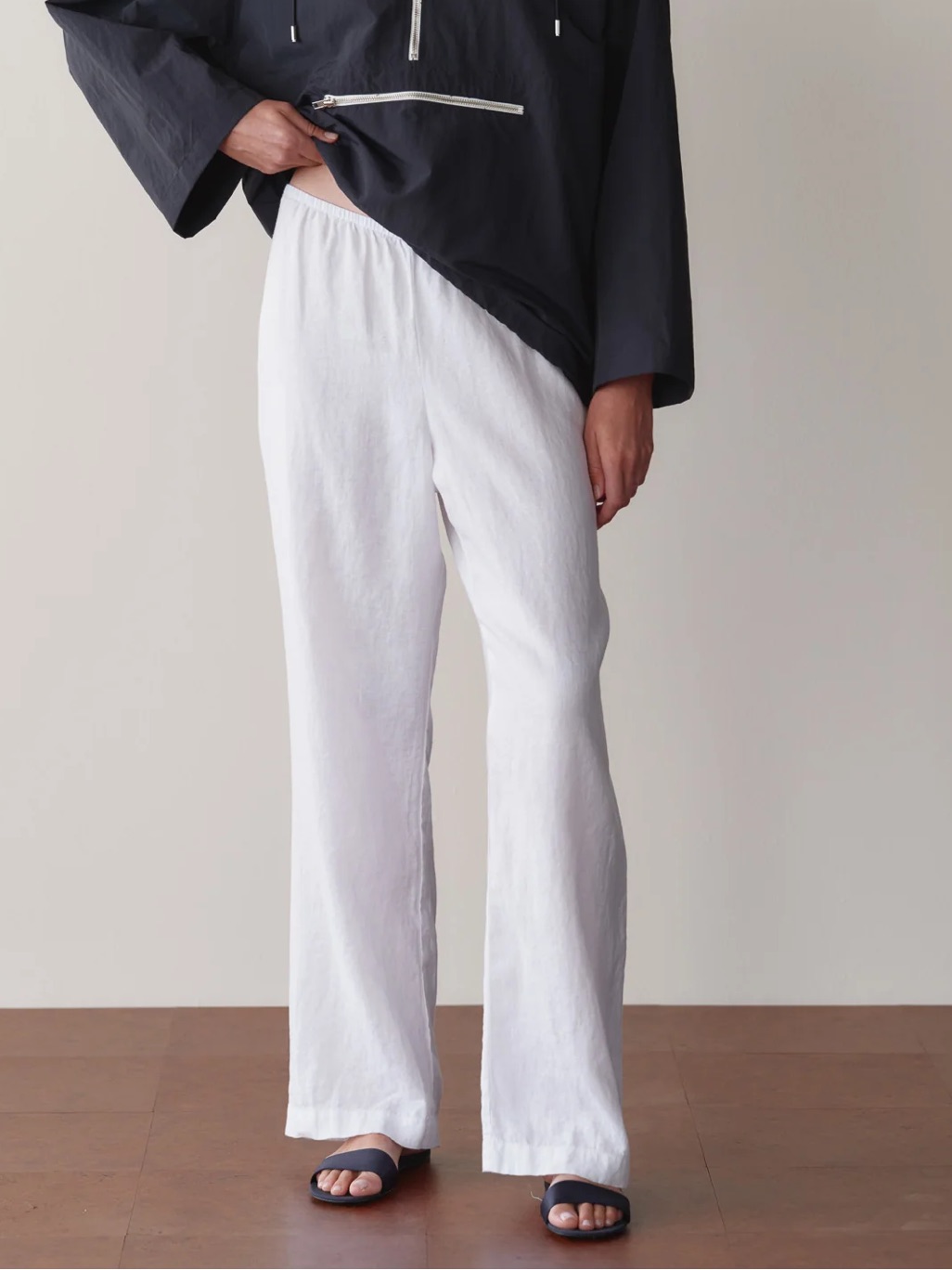 Donni. The Linen Simple Pant